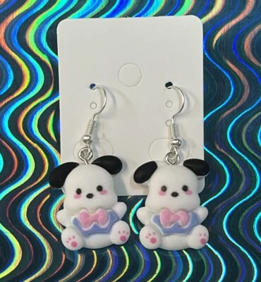Adorables pendientes ligeros colgantes de plata Sanrio Pochacco para perro Foto 1 de 3