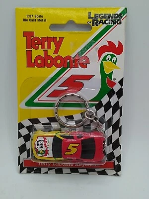 1998 Terry Labonte #5 Metal Diecast Keychain Corn Flakes Advertisement 1:87 NIB - Image 1 of 2