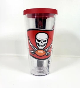 Tampa Bay Bucs Buccaneers NFL Tervis 24 Oz Becher mit Deckel NEU - Bild 1 von 6