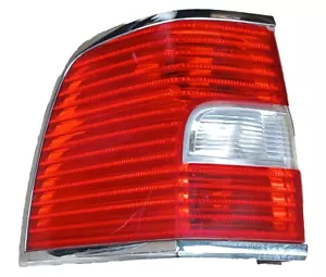 2007-14 Lincoln Navigator Driver Side Tail Light Left - Picture 1 of 4