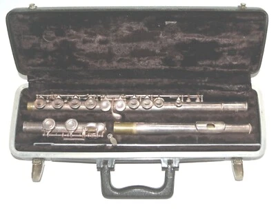Flauta Selmer 1206 buen estado con estuche. Foto 1 de 4