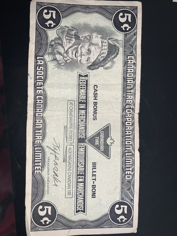 1985 Canadian Tire Money $0.5 Bill . Rare Only One Signature - Image 1 of 2