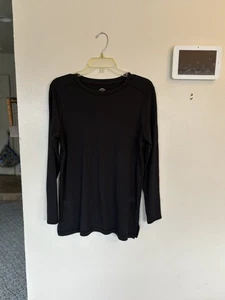 Martha Stewart women's black tunic length blouse size M excellent condition - Picture 1 of 3