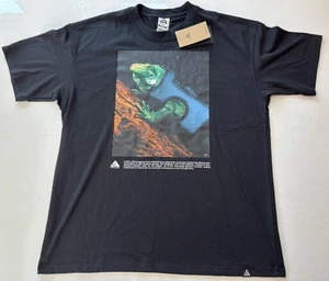 Nike ACG T-Shirt Grafica NERA Iguana MANICA CORTA Vestibilità Larga Uomo GRANDE - Foto 1 di 6