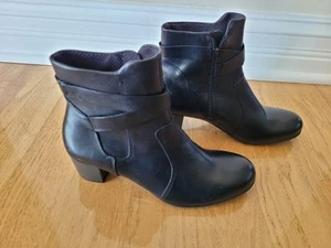 Ecco Shape 35 Black Leather Chelsea Boots Women’s Size 6- 6.5 - Picture 1 of 9
