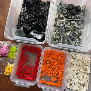 LEGO LOT OF 4LB~ BULK! SORTED AS PICTURED CLEANED BLACK WHITE GREY RED DARK ORAN - Picture 1 of 13