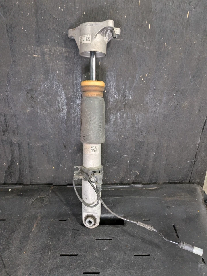 21-25 BMW M3 M4 G82 G83 REAR LEFT DRIVER SIDE SHOCK ABSORBER STRUT W EDC - Image 1 of 4