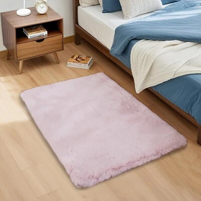 Alfombra esponjosa difusa imitación piel de conejo alfombra lavable alfombra suave peluda de lujo rosa Foto 1 de 4