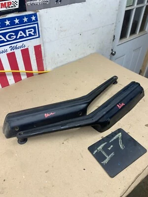 Camaro Firebird 1982-1992 AZUL OSCURO PANEL PUERTA REPOSABRAZOS TIRADORES TRANSMISIÓN AM 92 Foto 1 de 4