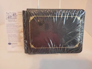 Creative Memories 5 X 7 Black Album w Pages And Page Protectors NIP - Picture 1 of 6