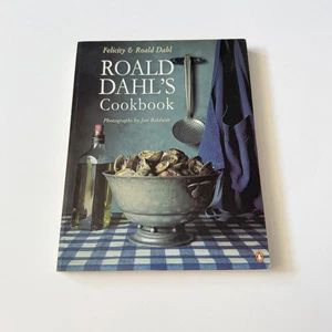 Roald Dahl's Cookbook Vintage - Picture 1 of 4