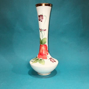 Antique Vintage Milk Glass Bud Vase Hand Painted Floral Rose Gold Violets 8" - Imagen 1 de 10