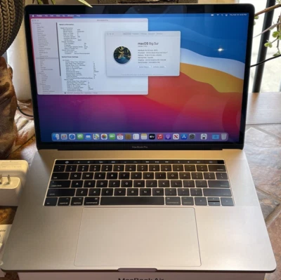Apple MacBook Pro 15" Laptop (2017) 512gb (A1707) 2.9gHz i7 16gb Ram {Touch-Bar} - Image 1 of 4
