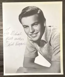 Foto firmada por Robert Wagner de 8x10 joven guapo sin certificado de autenticidad - Imagen 1 de 11