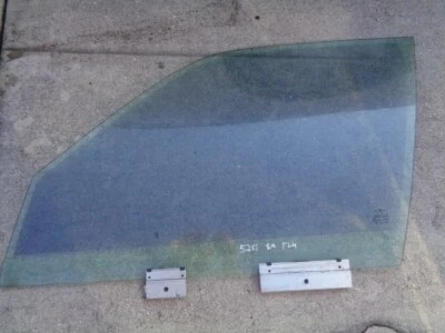 1989 BMW E34 525i FRONT DOOR WINDOW GLASS LEFT SIDE - TINTED TINT OEM - Image 1 of 3