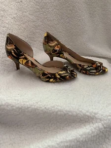 Tahari Jesse Peep toe Heels, Faux Patent Leather Butterfly Pattern. Woman’s 6.5 - Picture 1 of 11
