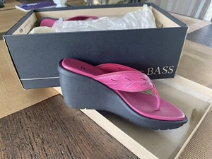 Bass Julia Pink Wedge Thong Sandals Women's size 6 - Picture 1 of 3