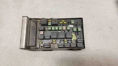 Modulo scatola fusibili CHRYSLER VOYAGER IV RG, RS 05144509AF 05269988AA 32530892 - Immagine 1 di 4