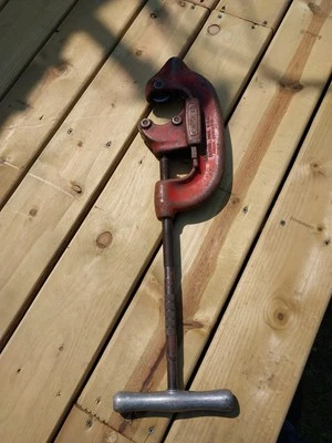 Ridgid 3-S (3S) 1" - 3" Heavy-Duty Large Pipe Cutter Ridge Tool Co. - Image 1 of 4