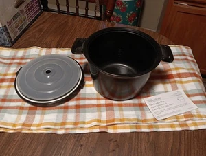 PAMPERED CHEF MICROWAVE RICE COOKER PLUS STEAMER 2779 DIRECTIONS - Picture 1 of 4