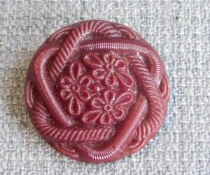 Antique Vtg Glass Button Burgundy ~Apx: 15/16"~#1337-D - Picture 1 of 4
