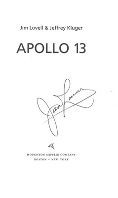 JIM LOVELL SIGNED APOLLO 13 BOOK  UACC & AFTAL RD ASTRONAUT AUTOGRAPH LOST MOON - Image 1 of 2