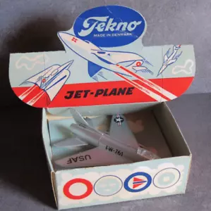 avion North American SUPER SABRE F 100 A jetfighter - Tekno 787 échelle 1:125 - Photo 1/10