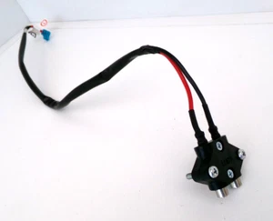 KYMCO MINI COMFORT Movilidad Scooter Repuestos: CONECTOR DE ALIMENTACIÓN UNIDAD MOTOR - Imagen 1 de 5