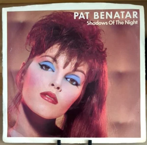 Pat Benatar: Shadows Of The Night  1982 Chrysalis (CHS 2647) 7" Vinyl * Tested * - Foto 1 di 4