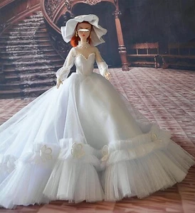 Conjunto de vestido de tul de encaje de boda marfil muñeca miniatura 1:6 con sombrero y enagua - Imagen 1 de 12
