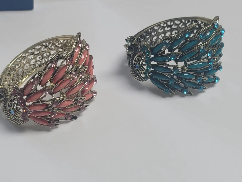 Brazalete Brazalete Alilang Mujer Antiguo Tono Dorado Pavo Real con Gemas Turquesa Foto 1 de 4