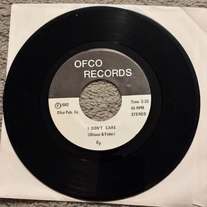 "I Don't Care" (Ohison & Feder) recorded by OF. 45 rpm record. NM. - Picture 1 of 2
