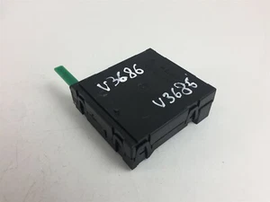 V3686 VW ECU CONTROL UNIT 63272 - Picture 1 of 4