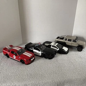 JADA 1/24 DIECAST CARS - Picture 1 of 6