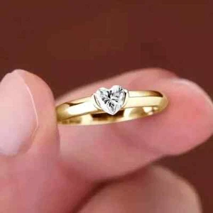 1Ct Heart Cut Lab-Created Diamond Women's Engagement Ring 14K Yellow Gold Plated - Picture 1 of 7