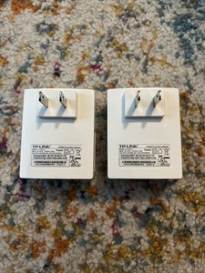 TP-Link TL-PA4010 AV500 500 Mbps Nano Powerline Ethernet Adapter Pair