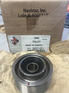 NAVISTAR International NEW PN: 1832710C1 Genuine Alternator Pulley Made in USA - Picture 1 of 3