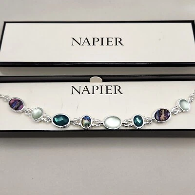 Napier 人造鲍鱼手链 Moonglow 翡翠绿色水钻银色边框 — 第 1/4 张图片