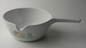Corning NY USA White Flower Corning Ware P-89-B 2-1/2 Cup Pan Range Ove - Picture 1 of 11