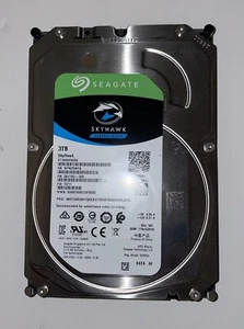 SEAGATE SKYHAWK ST3000VX09 3TB 5900RPM 3.5 HDD - Photo 1/2