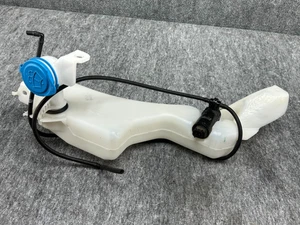 HONDA HR-V SPORT 23-25 OEM WINDSHIELD WASHER RESERVOIR BOTTLE TANK W/ CAP 4K - Picture 1 of 13