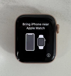 LESEN Apple Watch Series 4 GPS+LTE (A1975) (entsperrt) - 40mm - Roségold - Bild 1 von 9