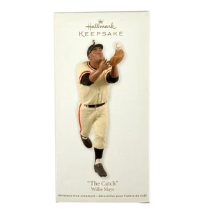 Hallmark Keepsake MLB Giants The Catch Willie Mays Christmas Ornament 2012 NEW - Picture 1 of 5