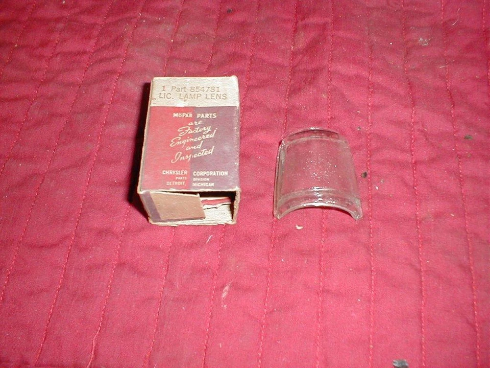 LENTE CON LICENCIA PLYMOUTH MOPAR 1940 NUEVO EN STOCK TODOS LOS MODELOS Foto 1 de 1