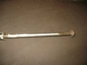 1984 XR500R SWING ARM PIVOT SHAFT BOLT HONDA XR XL 500 600 CR250M 90121-MG3-000 - Bild 1 von 3