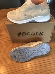 BROLK Women's Mesh Air Cushion Run Walking Slip-On Shoes / Beige / Size 5 1/2 - Picture 1 of 8