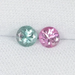 0.86 Cts Perfect Crystal Natural "Hot Pink & Mint Green" Tourmaline Round Pair. - Picture 1 of 2