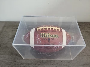 22 GIOCATORI FIRMATI ESERCITO CAVALIERI NERI NCAA CALCIO DALLA STAGIONE 2010 O 2011 - Foto 1 di 4