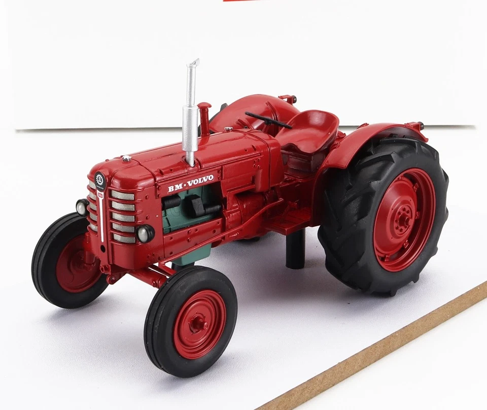 1/32 SCHUCO - VOLVO - BM350 BOXER TRACTOR OPEN 1951 450917200 - Immagine 1 di 1
