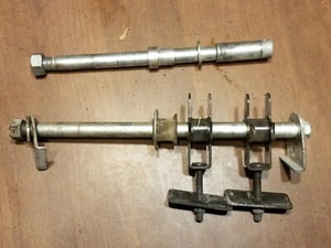 1988-97 Suzuki GSX600F Katana Front and Rear Axles and Adjusters fh89 - Bild 1 von 2
